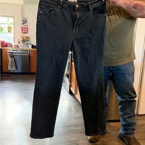 Chico's Platinum Women's blue Straight Leg Jeans Chico‘s size 2 regular.